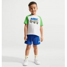 NIKE NSW VICTORY LAP FT SET ERKEK ÇOCUK ŞORT-TİŞÖRT TAKIM 76N708 NIKE NSW VICTORY LAP FT SET ERKEK ÇOCUK ŞORT-TİŞÖRT TAKIM 76N708