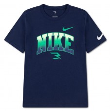 NIKE RWB GRADIENT COLLEGIATE SHIRT ERKEK ÇOCUK TİŞÖRT 9Q1462 NIKE RWB GRADIENT COLLEGIATE SHIRT ERKEK ÇOCUK TİŞÖRT 9Q1462